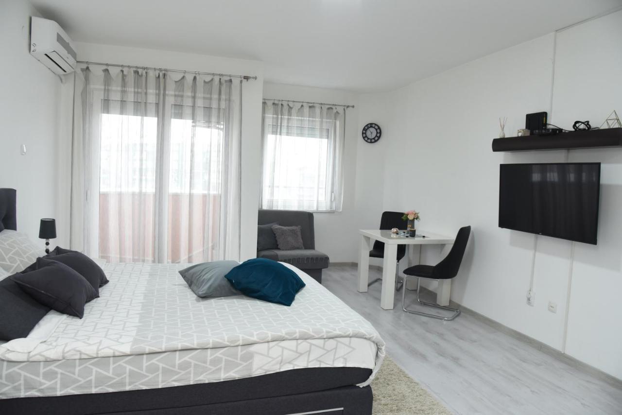 Apartmani Sofronic Loznica 2 Exterior foto